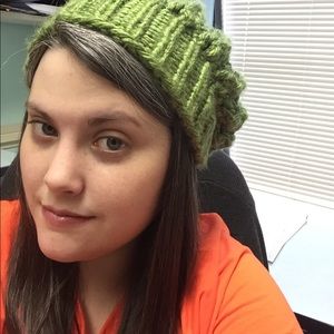 Meet your Posher, Elisha